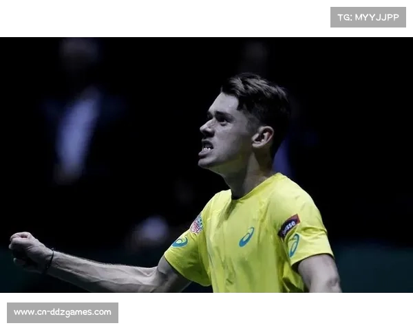 德米纳尔首盘顽强抵抗阿尔卡拉斯，关键分稳定性决定胜负